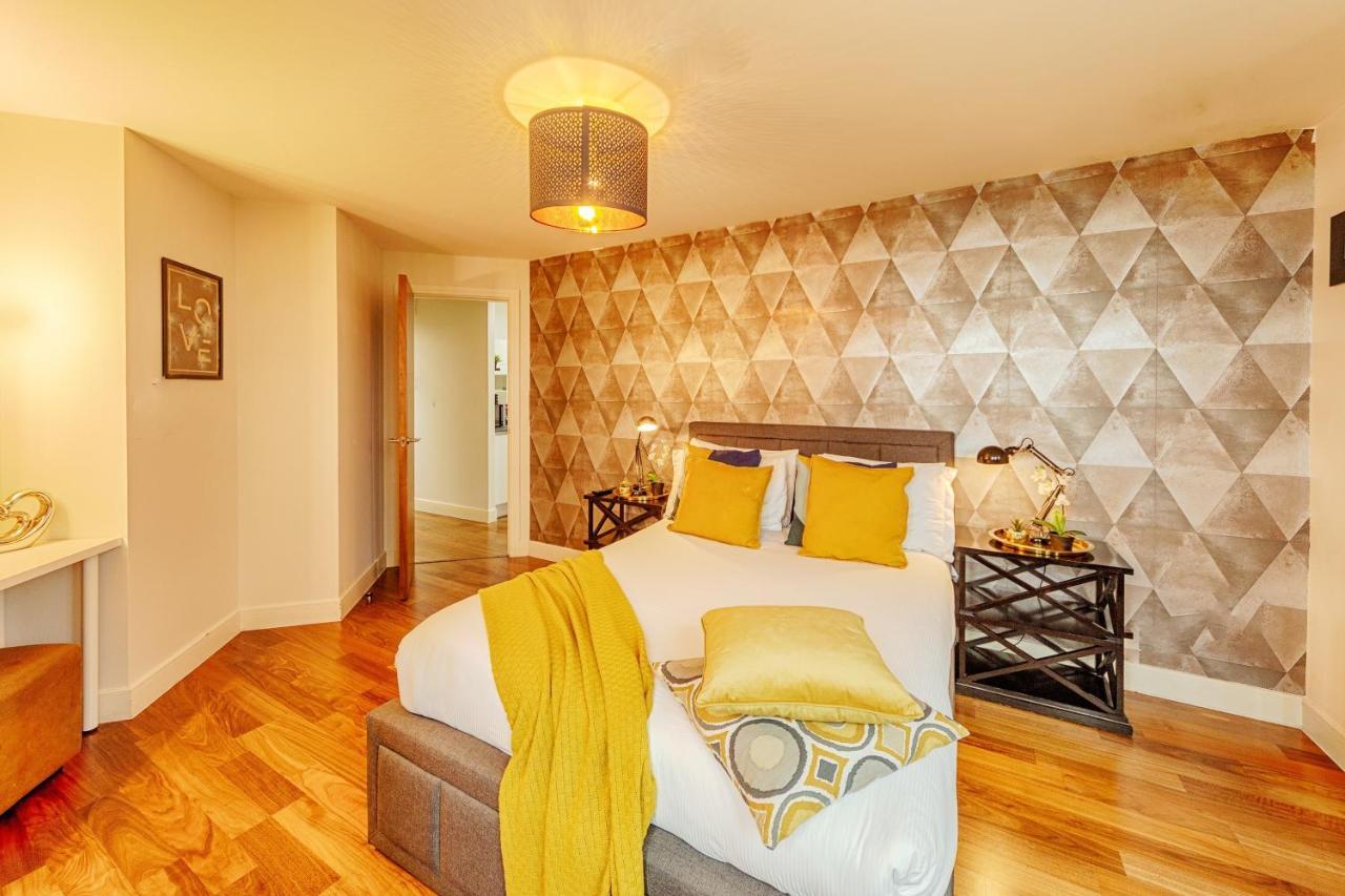 Luxury 9Ine Broad Street Apartments, Beautiful City View, Public Parking, Бирмингам Екстериор снимка